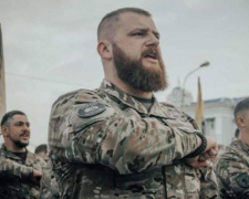 Київській школі пропонують присвоїти ім’я захисника Маріуполя, "азовця" Олега Мудрака – як підтримати ініціативу