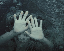 Трагедия на море под Мариуполем. Не удалось спасти мужчину и женщину