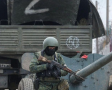 Арестович: Оккупанты хотят взять в кольцо ВСУ на Донетчине и ведут бои в Мариуполе