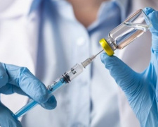Украина в декабре договорится о поставках вакцин от COVID-19