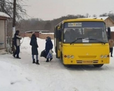 Жители села в Мариупольском районе боятся ездить на автобусах