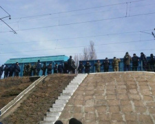 Участники блокады Донбасса собираются полностью перекрыть поставки угля из России