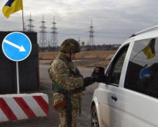 Украинская сторона открыла КПВВ «Золотое», а «ЛНР» так и не начала пропуск людей