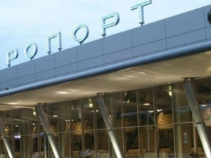 Аэропорт в Мариуполе возобновит работу, когда утихнут обстрелы – П.Жебривский