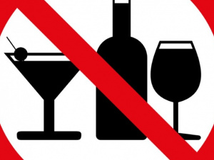 Мариупольский нардеп предлагает запретить в Украине продажу алкоголя на разлив