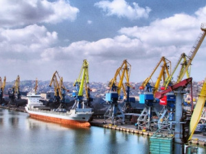Мариупольский порт инвестирует 800 млн грн. в строительство зернового терминала