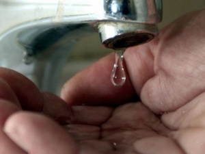 В Мариуполе без воды останутся 324 дома, школа и налоговая инспекция