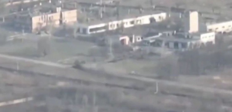 ЗСУ зупинили штурм та знищили бронетехніку росіян на Луганщині