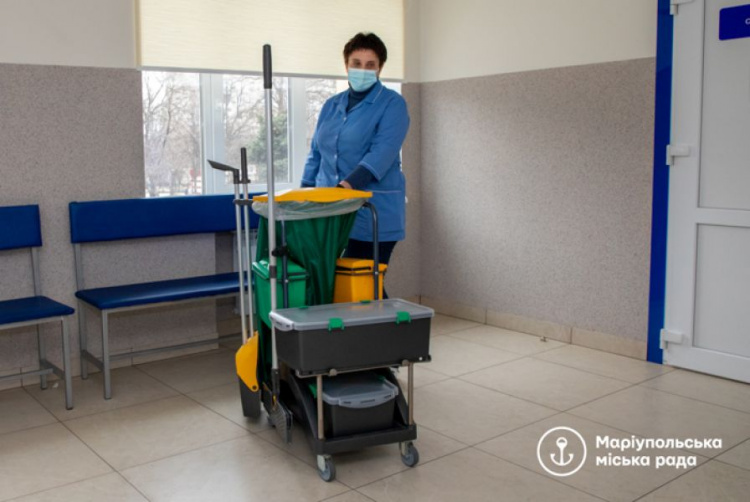 Восемь амбулаторий Мариуполя получили сертификат «Чистая больница безопасна для пациента»