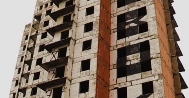 «Пизанская башня» в Мариуполе: какая дальнейшая судьба заброшенной многоэтажки?