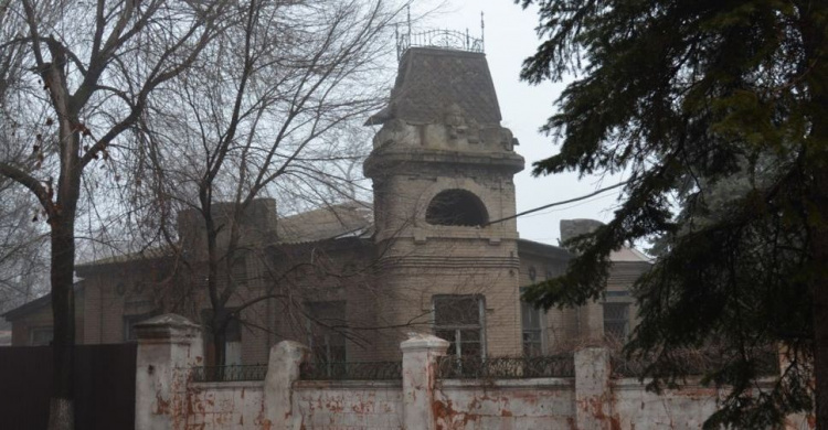 После реконструкции улица Нильсена в Мариуполе может стать пешеходно-велосипедной зоной