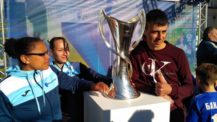 Всеукраинский тур трофеев Лиги Чемпионов В Мариуполе