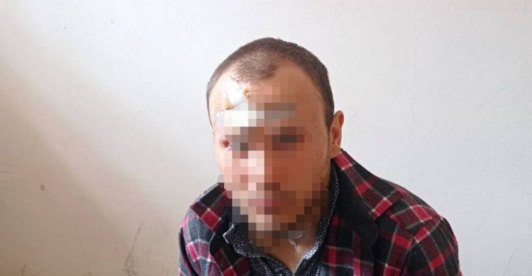 Расстреливал жилые дома: в Мариуполе задержали танкиста оккупантов