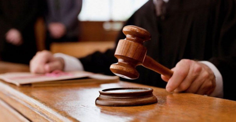 Депутат городского совета попался на взятке