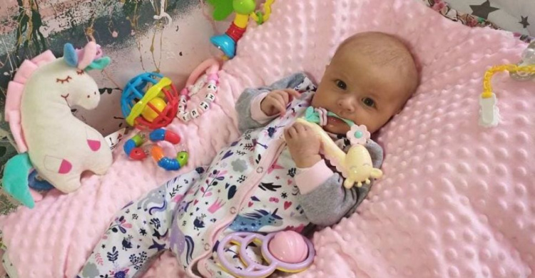 Вадим Новинский закрыл сбор на лечение полугодовалой мариупольчанки